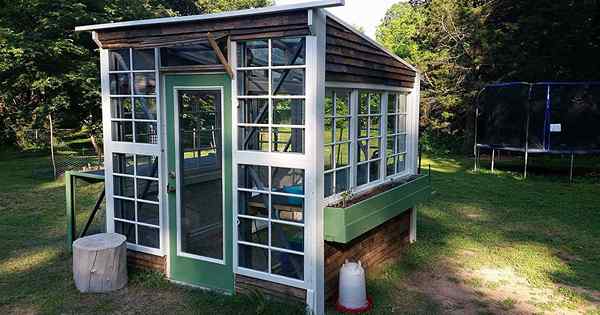 Construye un invernadero con estante de paletas gratis